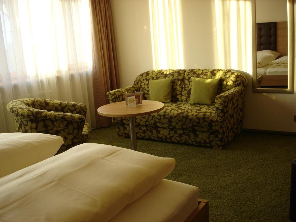 Hotel Garni Hack Heiligenborn Zimmer foto